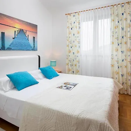 In Vabriga With House Sea View Apartment Tar-Vabriga